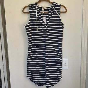 NWT Beach by Exsist navy and white striped hoodie cover up size small